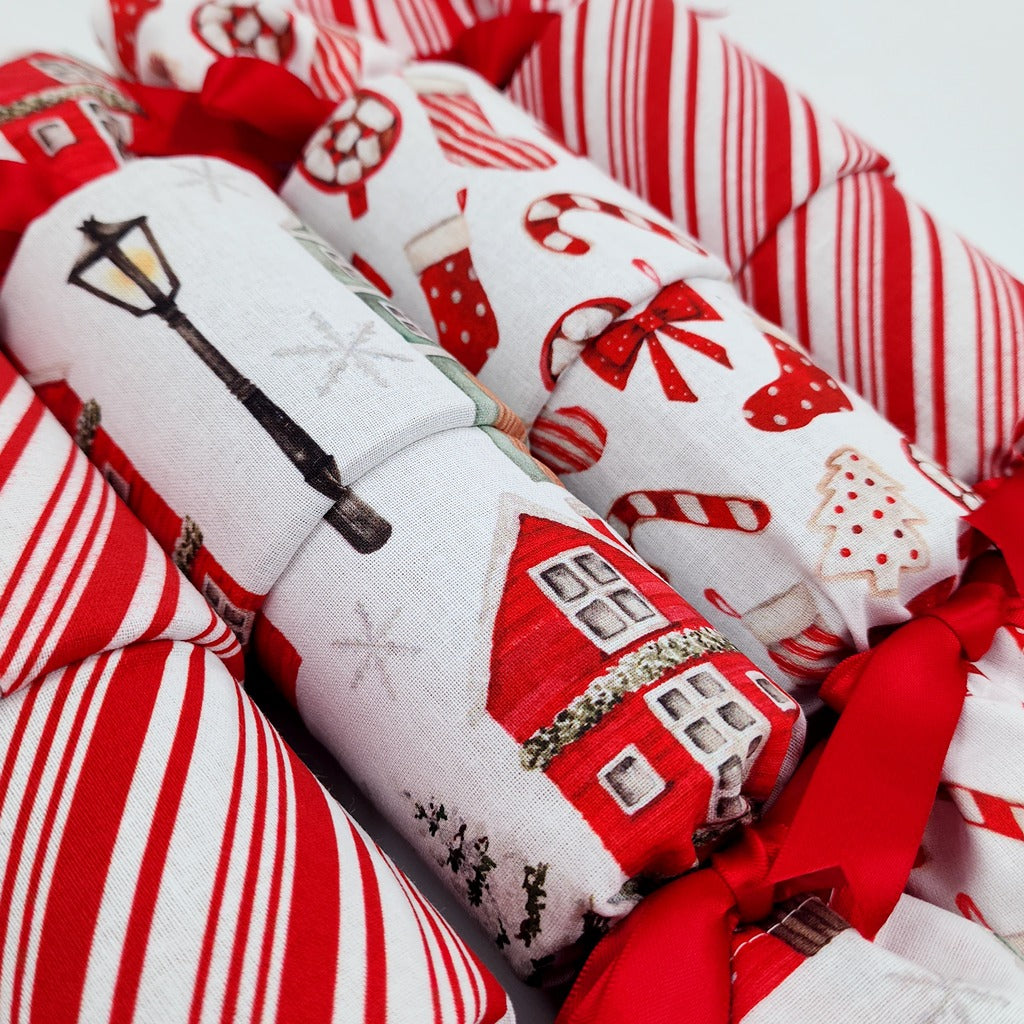 Mixed Lollies (6 Reusable Christmas Crackers)
