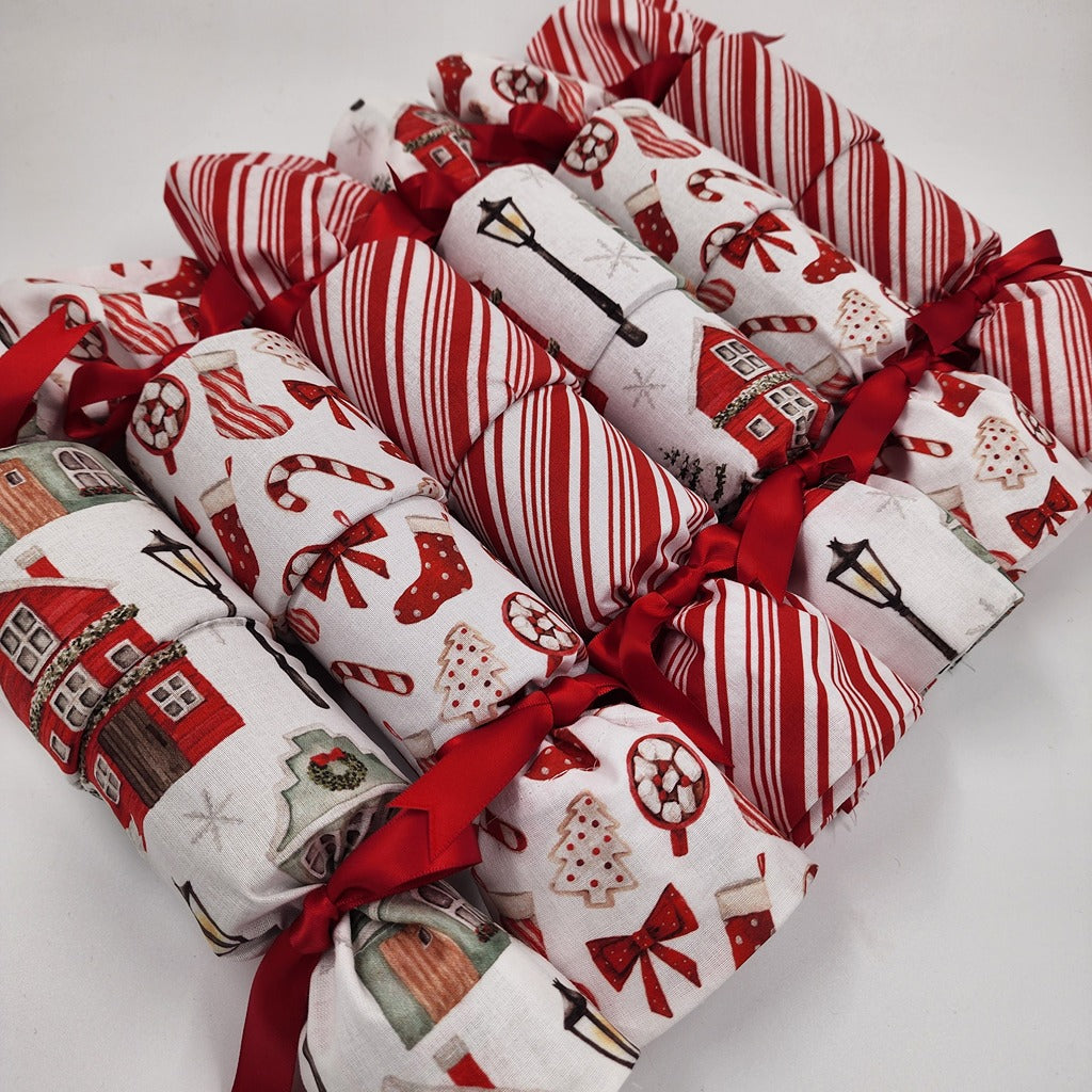 Mixed Lollies (6 Reusable Christmas Crackers)