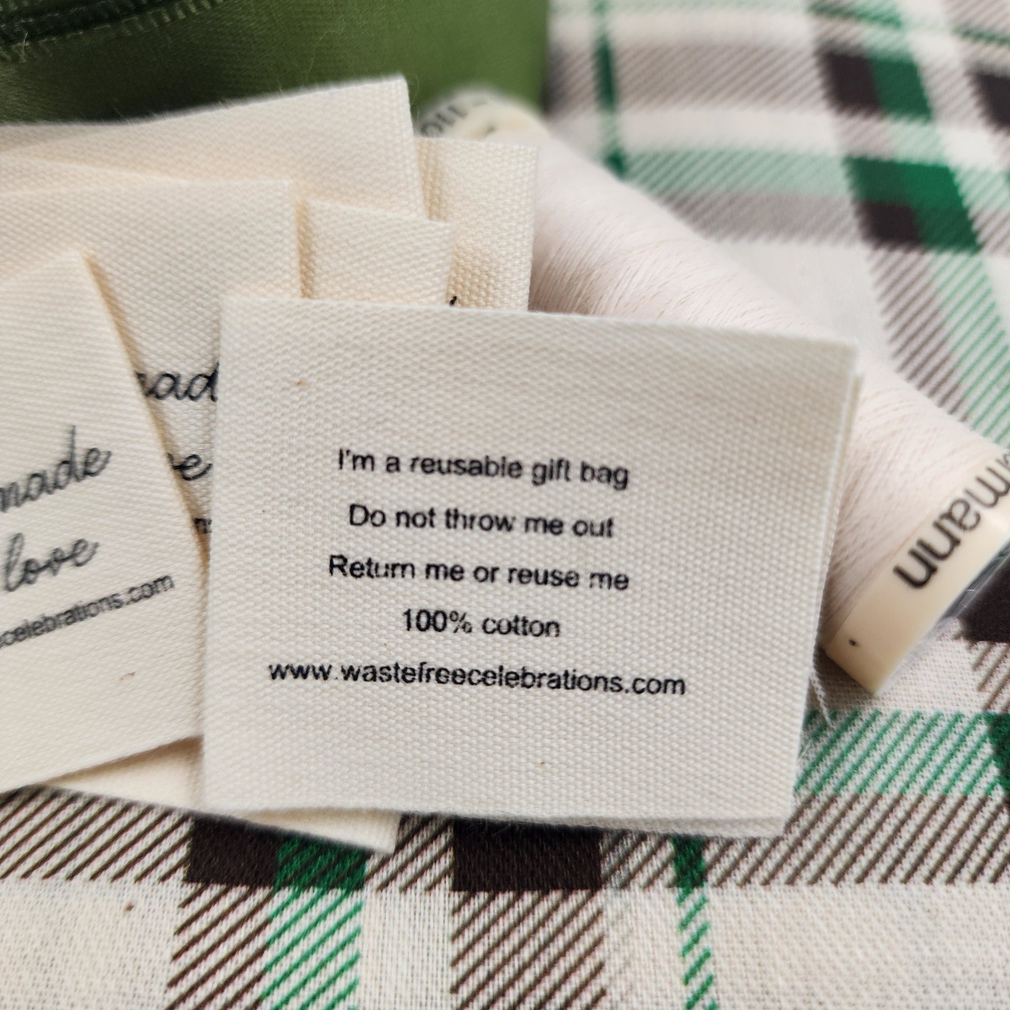 NadarrachTartan (SYO Reusable Gift Bag Set)