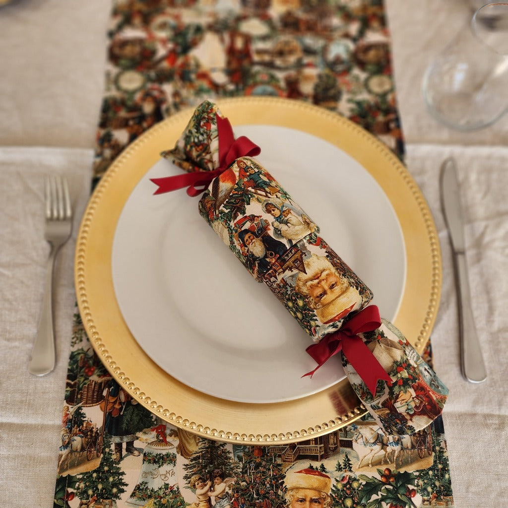 Vintage Santa (6 Reusable Christmas Crackers)