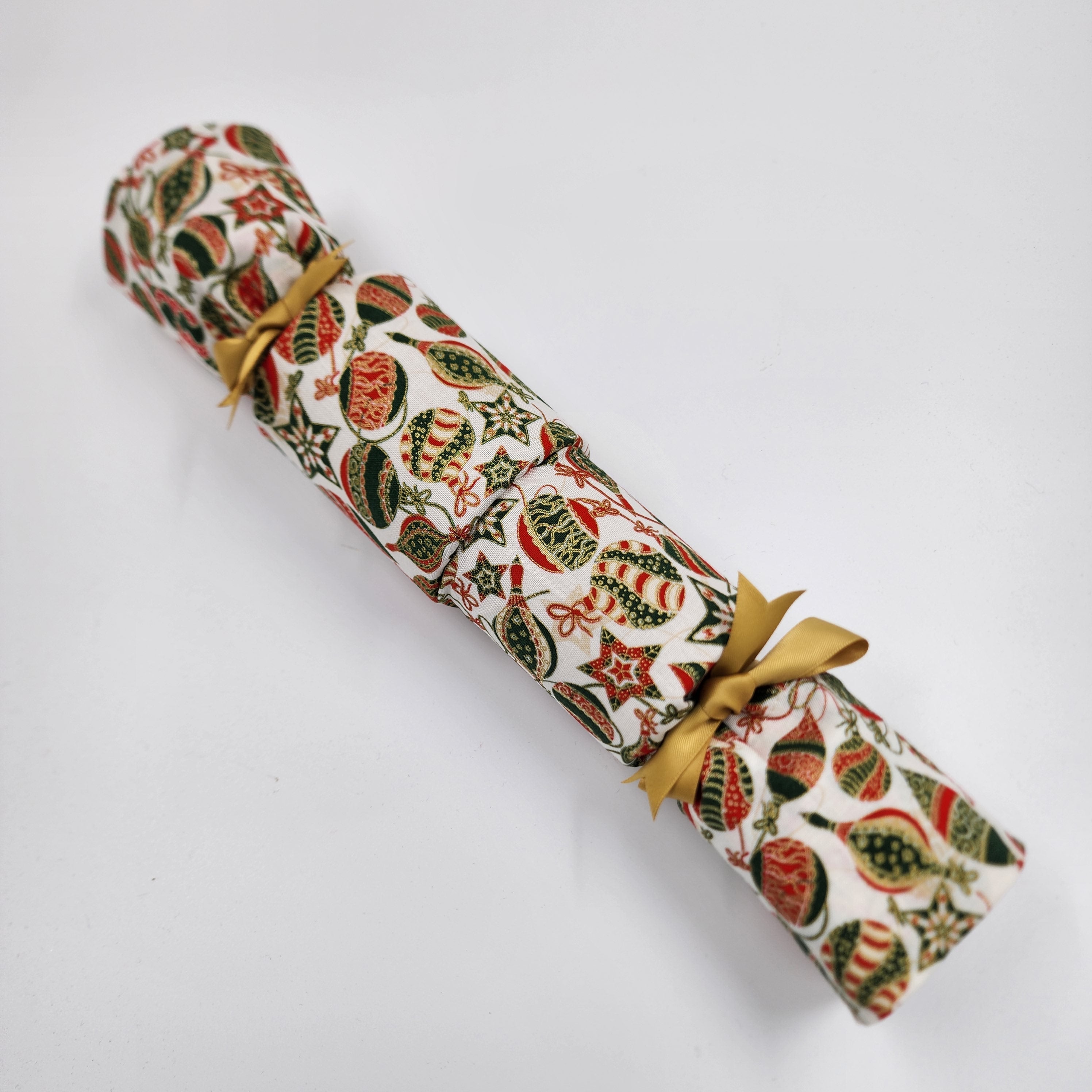 Single reusable crackers