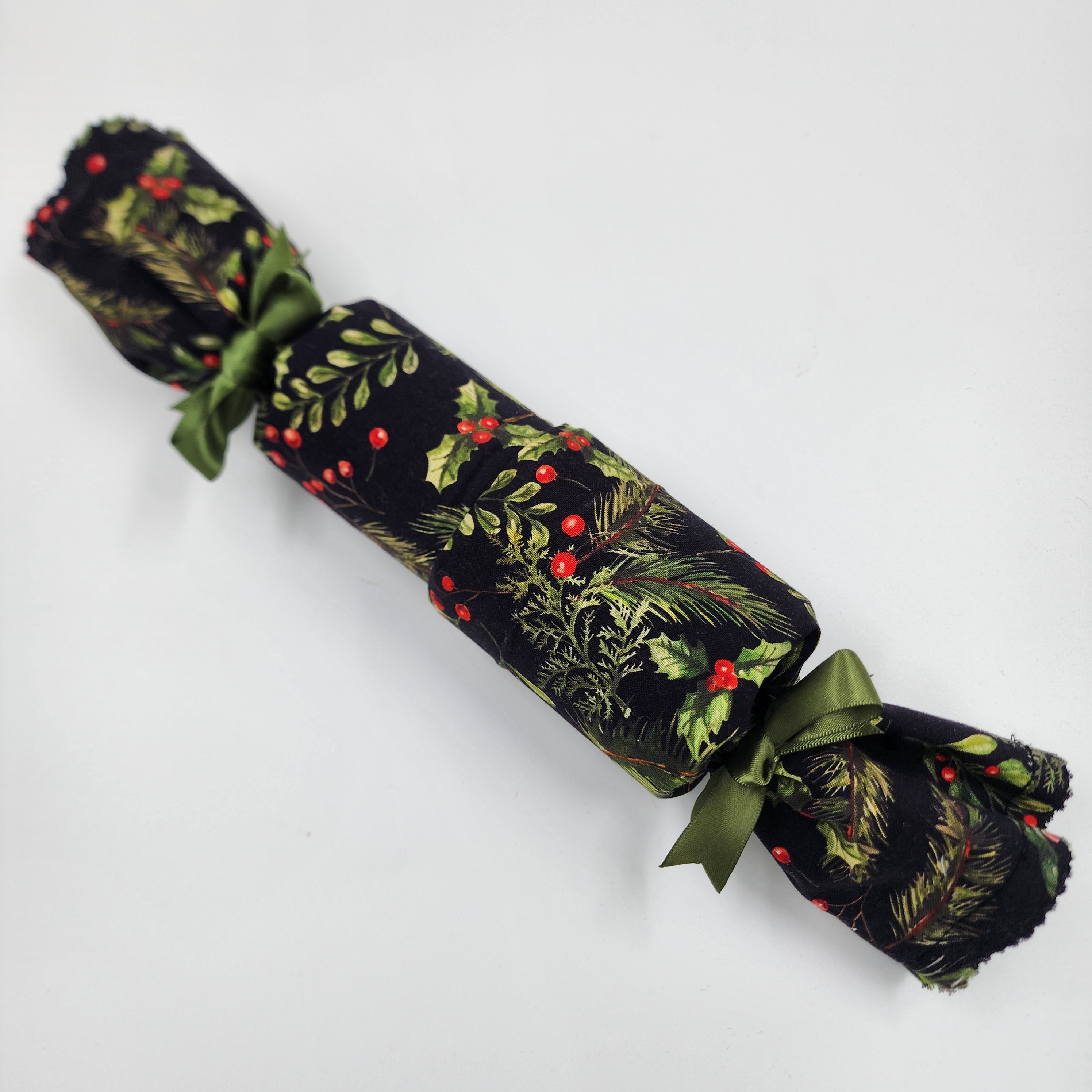Single reusable crackers